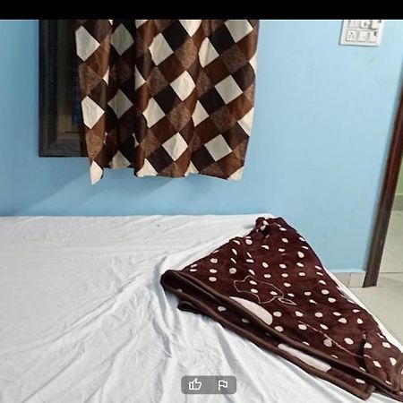 Maa Sharda Inn Hotel Maihar Exterior photo